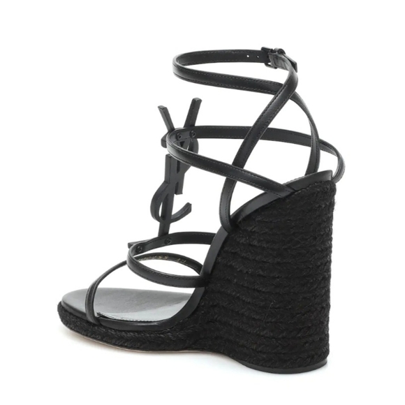 ❤️ SOLD ❤️ Authentic YSL Cassandra Wedges - Picture 5 of 10